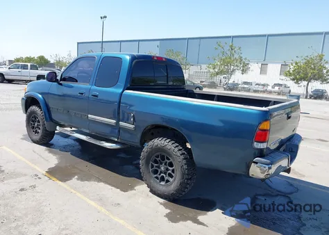 2003 Toyota Tundra Sr5 V8 z USA, uszkodzony, nr VIN 5TBRT34153S419247